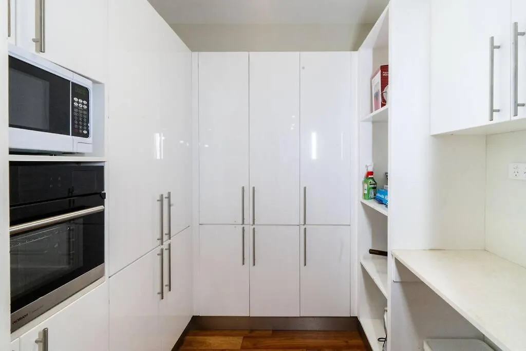 Spacious 5Br 3Ba Home W Parking And Yard In Sunnybank - S4 Брисбен 0*,  Австралия