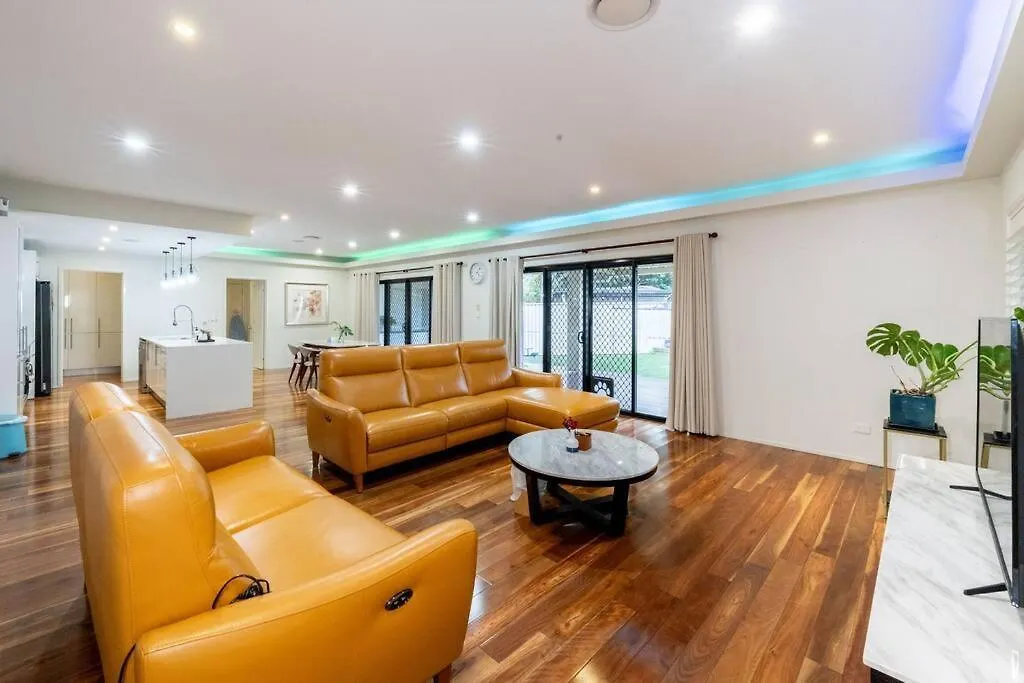 Spacious 5Br 3Ba Home W Parking And Yard In Sunnybank - S4 Brisbane Apartamento