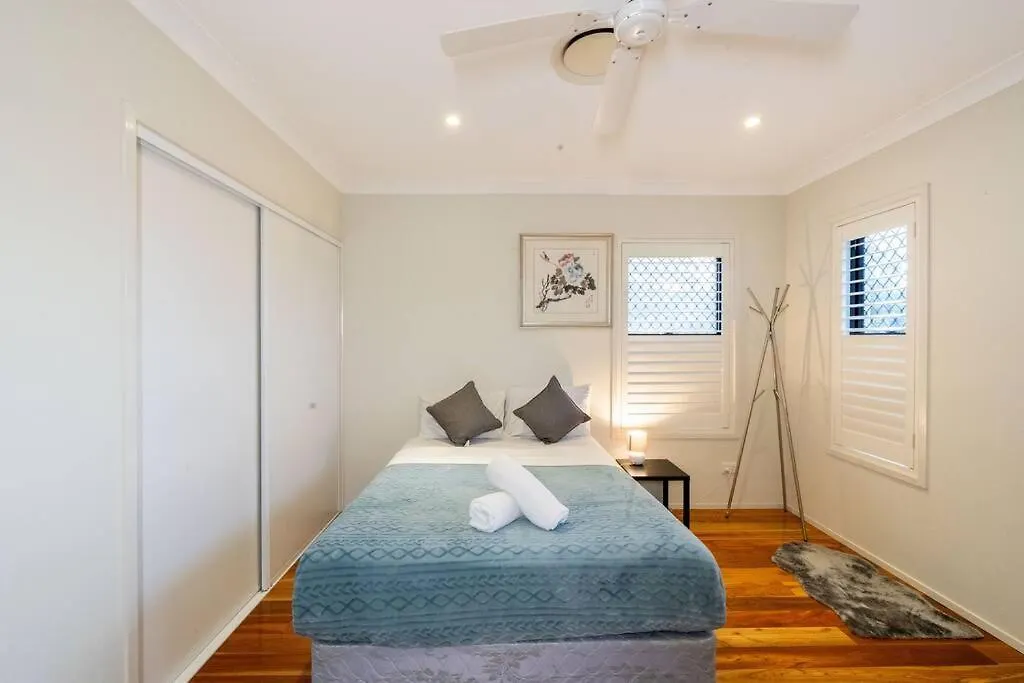 Spacious 5Br 3Ba Home W Parking And Yard In Sunnybank - S4 Brisbane 0*,
